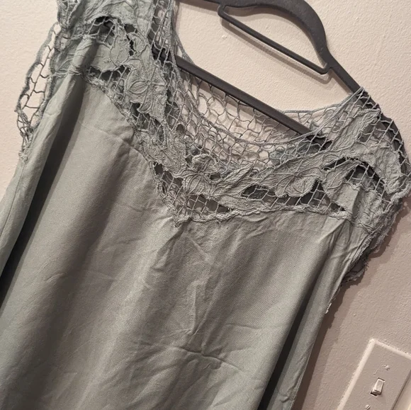 Kimchi Blue mini Dress/Tunic - Picture 2 of 4